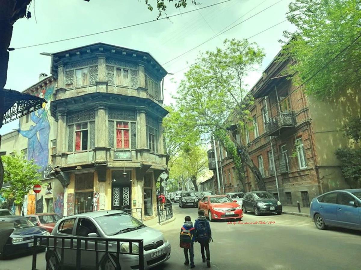 Birdhome In Тбілісі Екстер'єр фото
